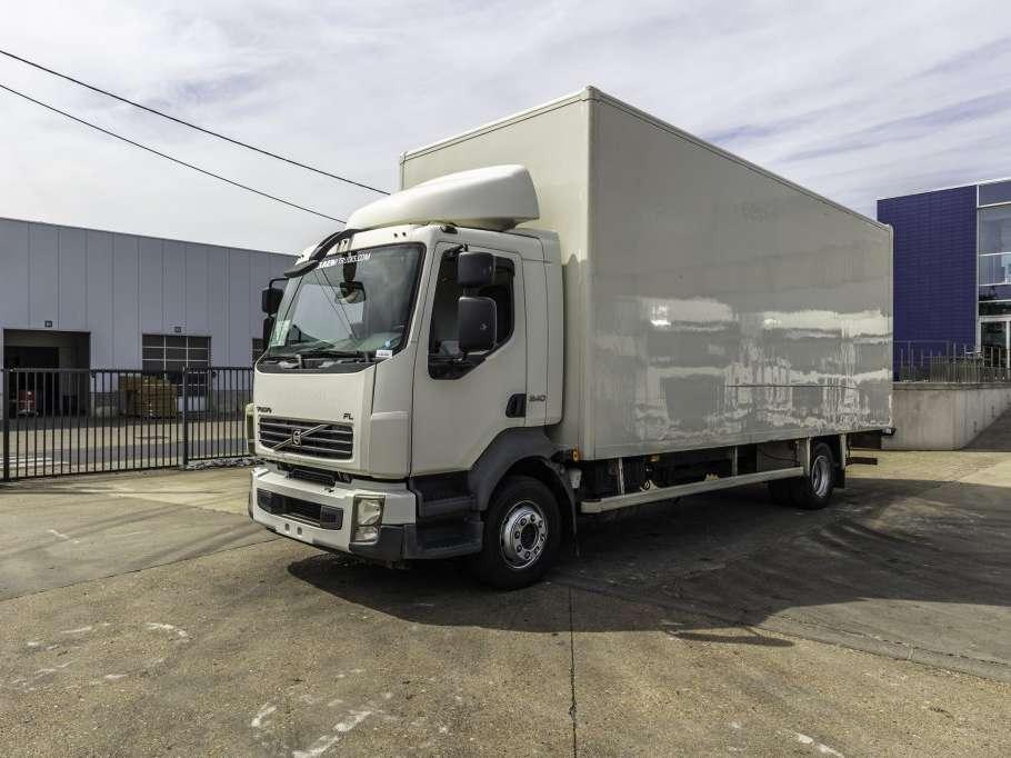 Volvo FL 240 (12T.) + DHOLLANDIA 2T. Photo 9