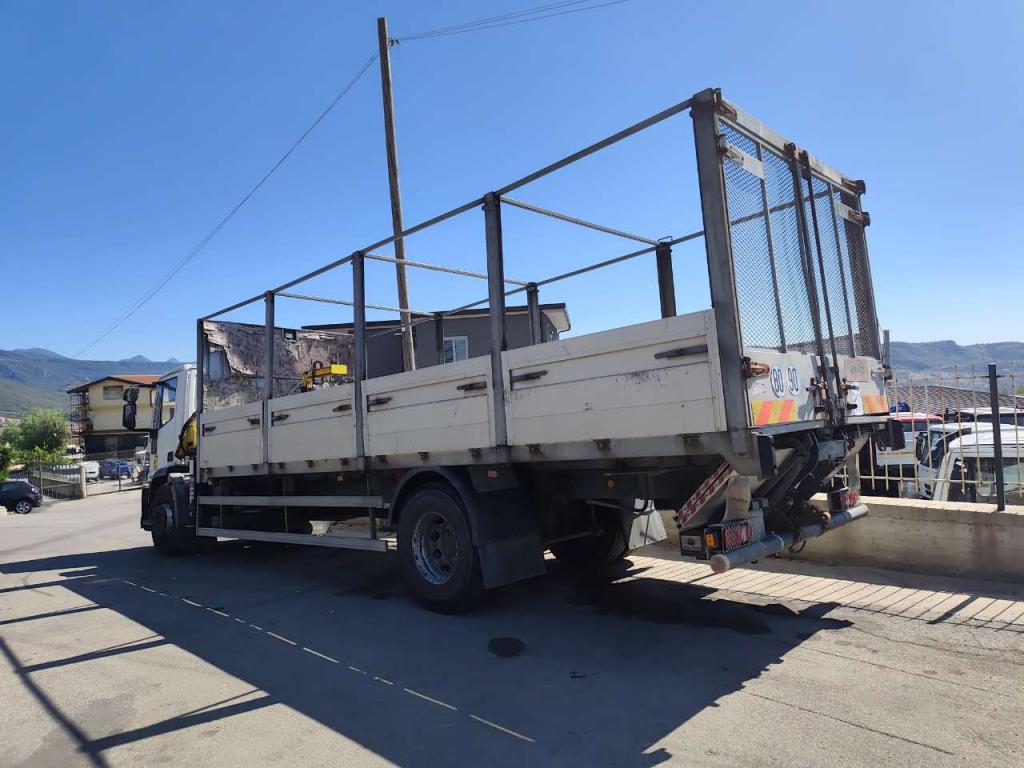 Iveco EUROCARGO 180E25K Photo 13
