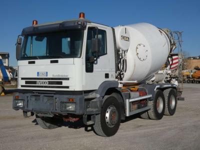 Iveco EUROTRAKKER 380E38 sold by Effretti Srl