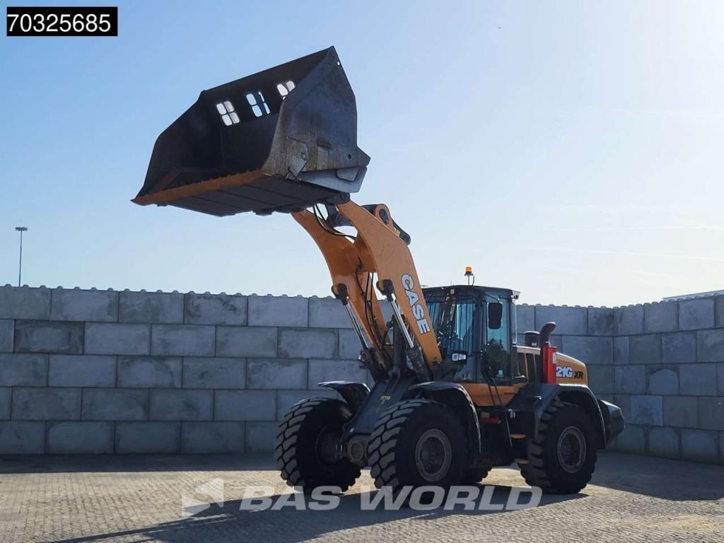 Case 921 G XR HIGH TIP BUCKET Photo 2