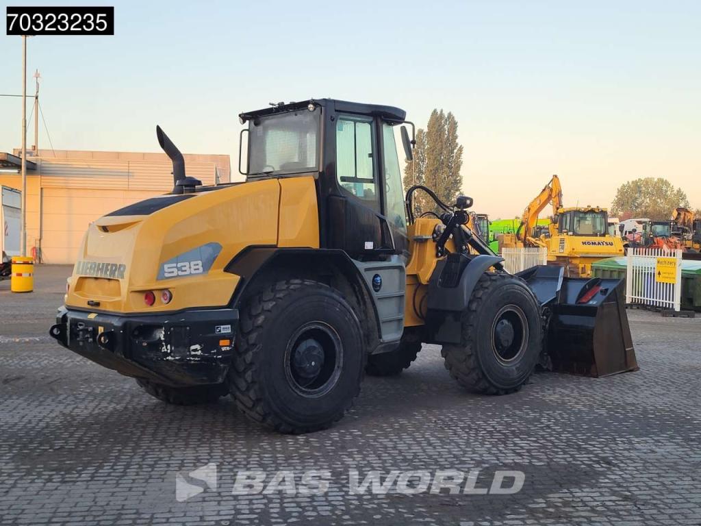 Liebherr L538 Quick Coupler Photo 8
