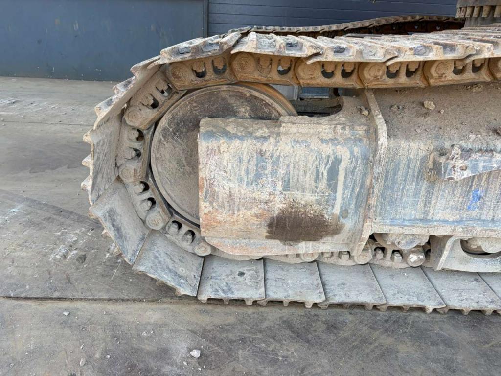 Liebherr R922LC Photo 11