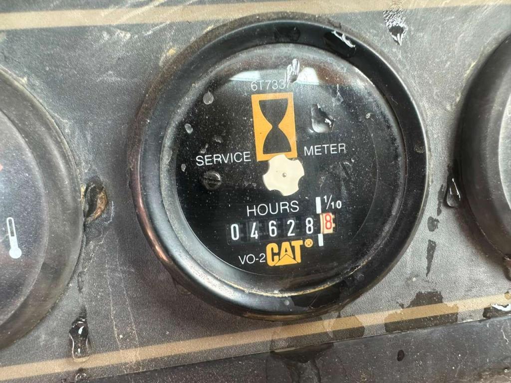 Caterpillar D5C XL Photo 15