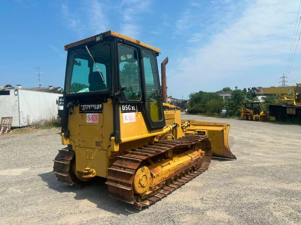 Caterpillar D5C XL Photo 3