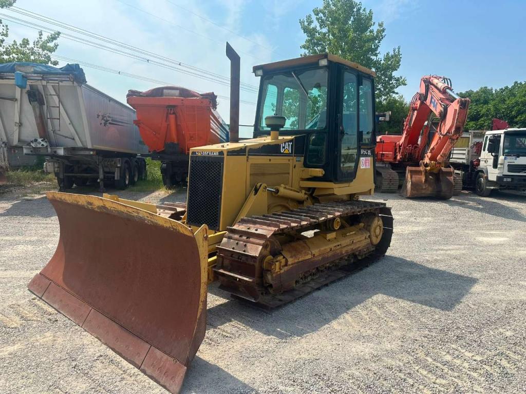 Caterpillar D5C XL Photo 9