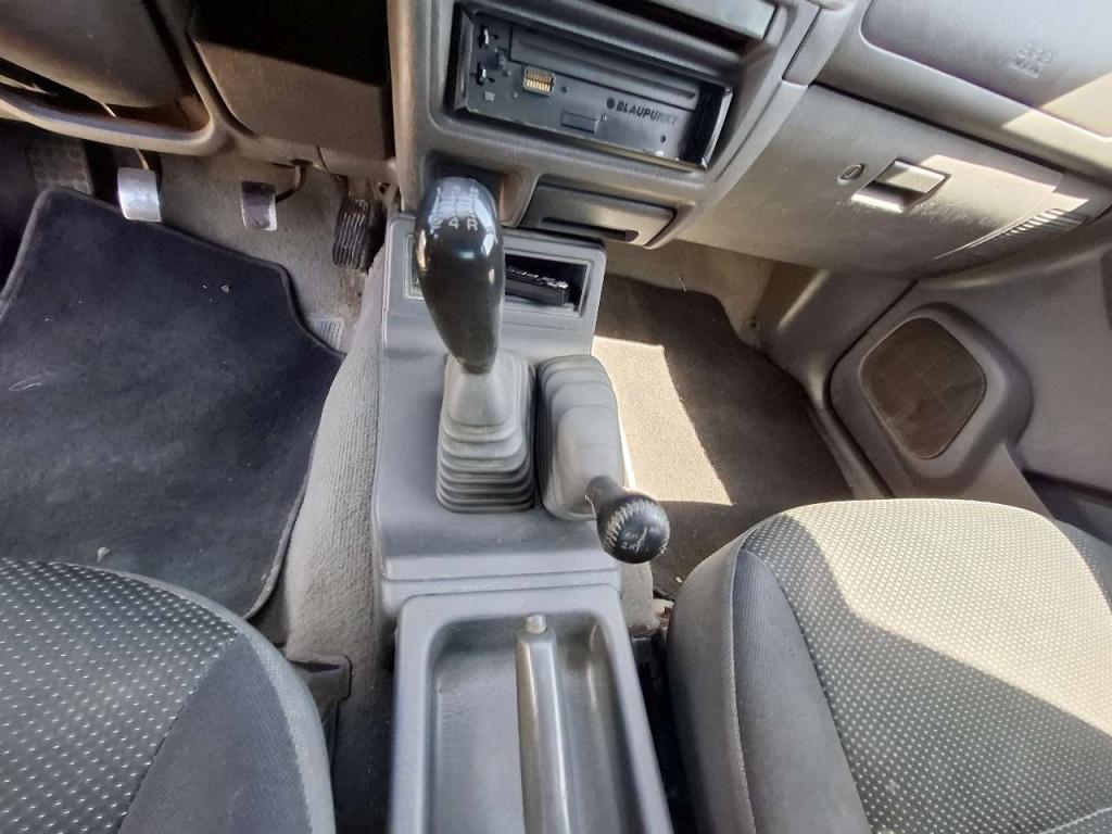 Mitsubishi L200 Photo 7
