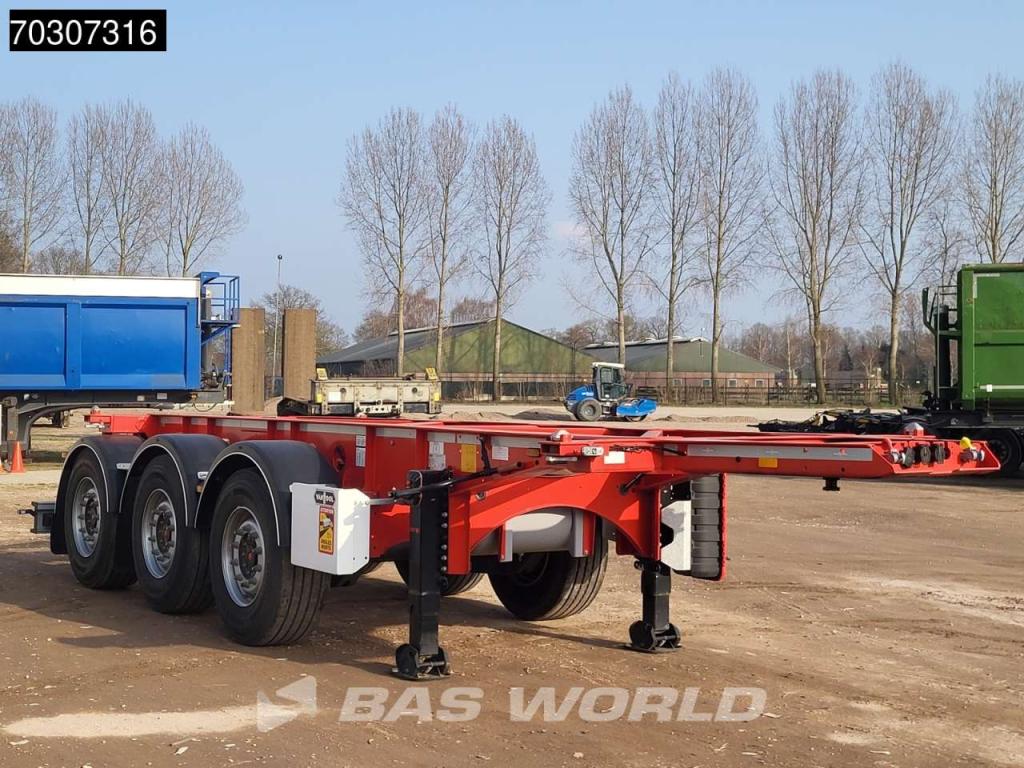Van Hool 20ft Photo 3