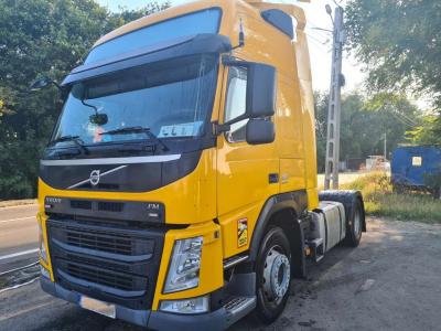 Volvo FM410 sold by Omeco Spa