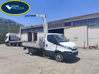 Iveco DAILY 35-120 Photo 1