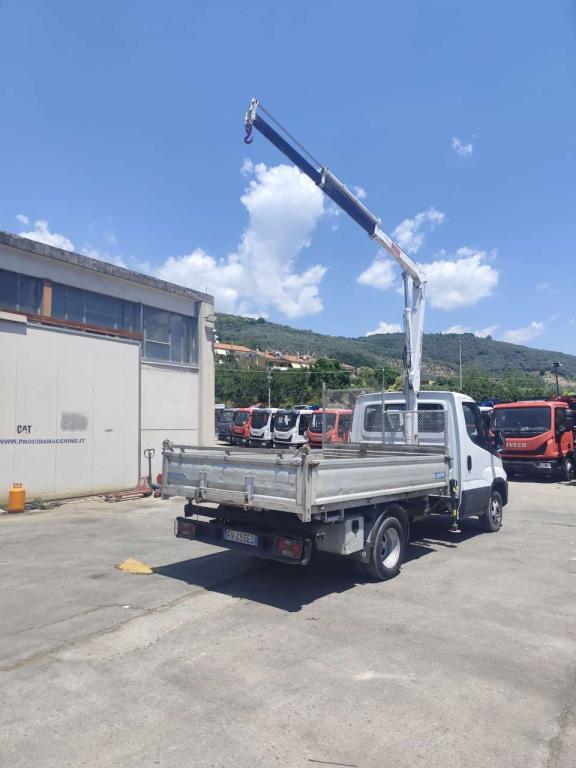 Iveco DAILY 35-120 Photo 19