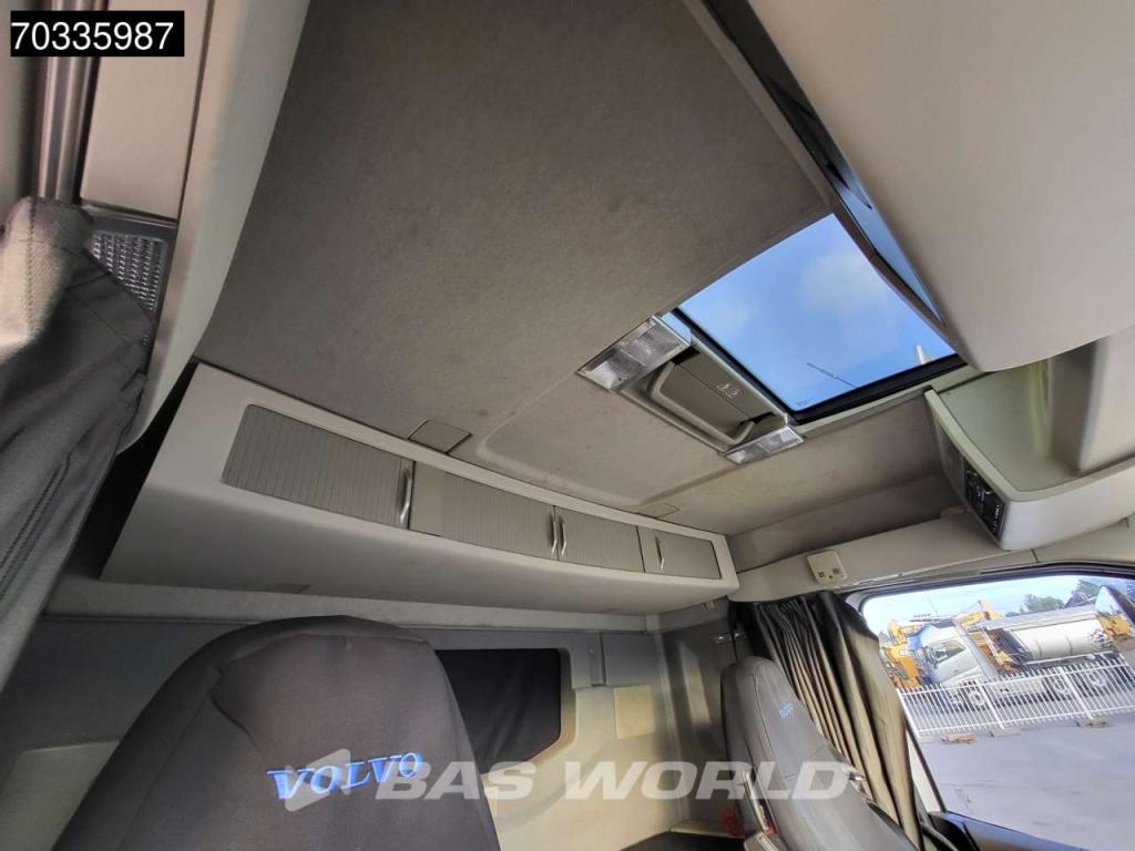 Volvo FH 500 FH 4X2 Full-Air Cruise Control Photo 24