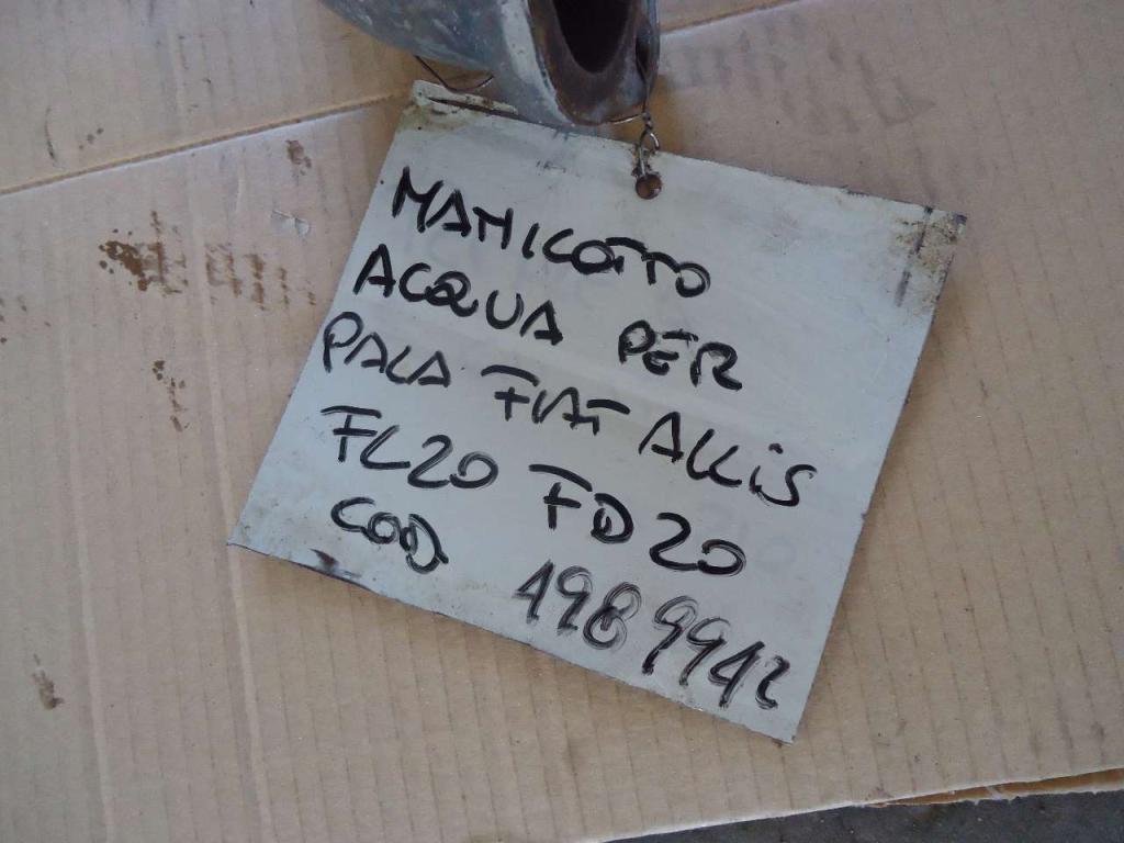 Water hose for Fiat Allis FL20 - FD20 - CODICE 4989942 Photo 3