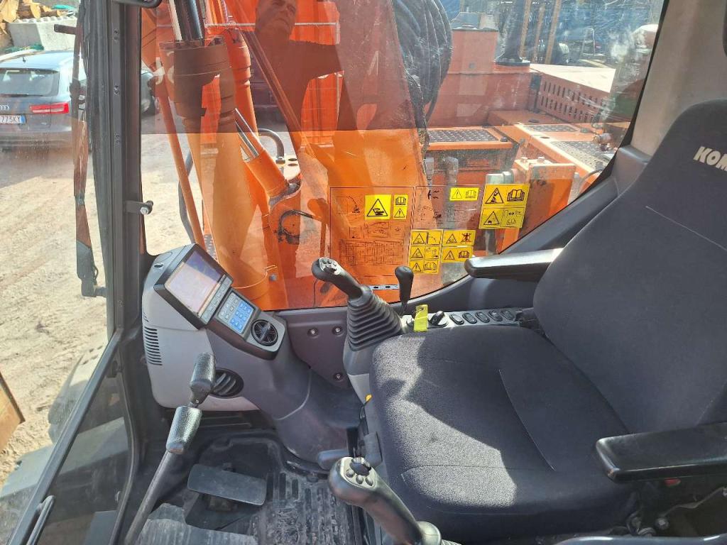 Komatsu PC 138 US-10 Photo 8