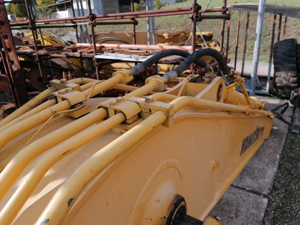Komatsu PC180NLC-6 Photo 2