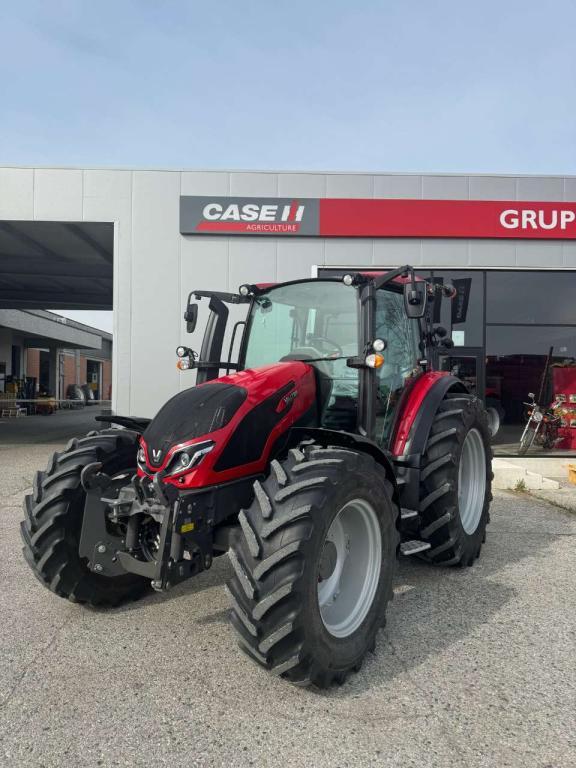 Valtra G115 Photo 4