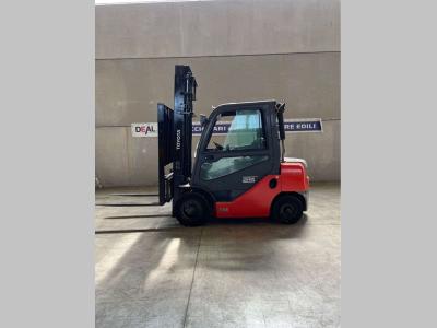 Toyota 06-8FD25F sold by Deal Di Balliu Mentor & c. Sas
