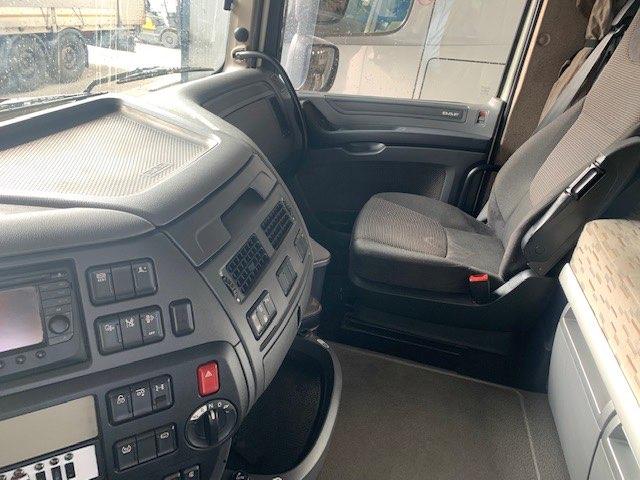 Daf XF 510 Photo 19
