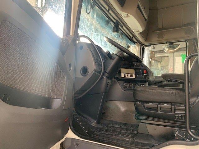 Daf XF 510 Photo 21