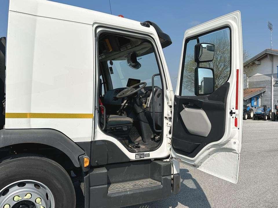 Volvo FE 250 4X2 Photo 13