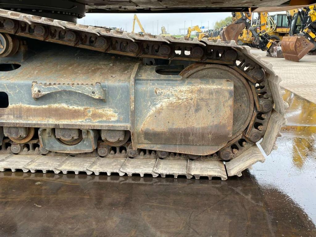 Liebherr R934LC Photo 12
