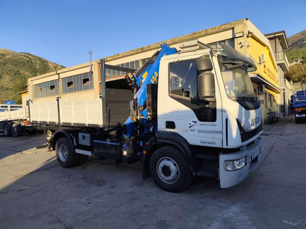 Iveco EUROCARGO 160-250 Photo 10