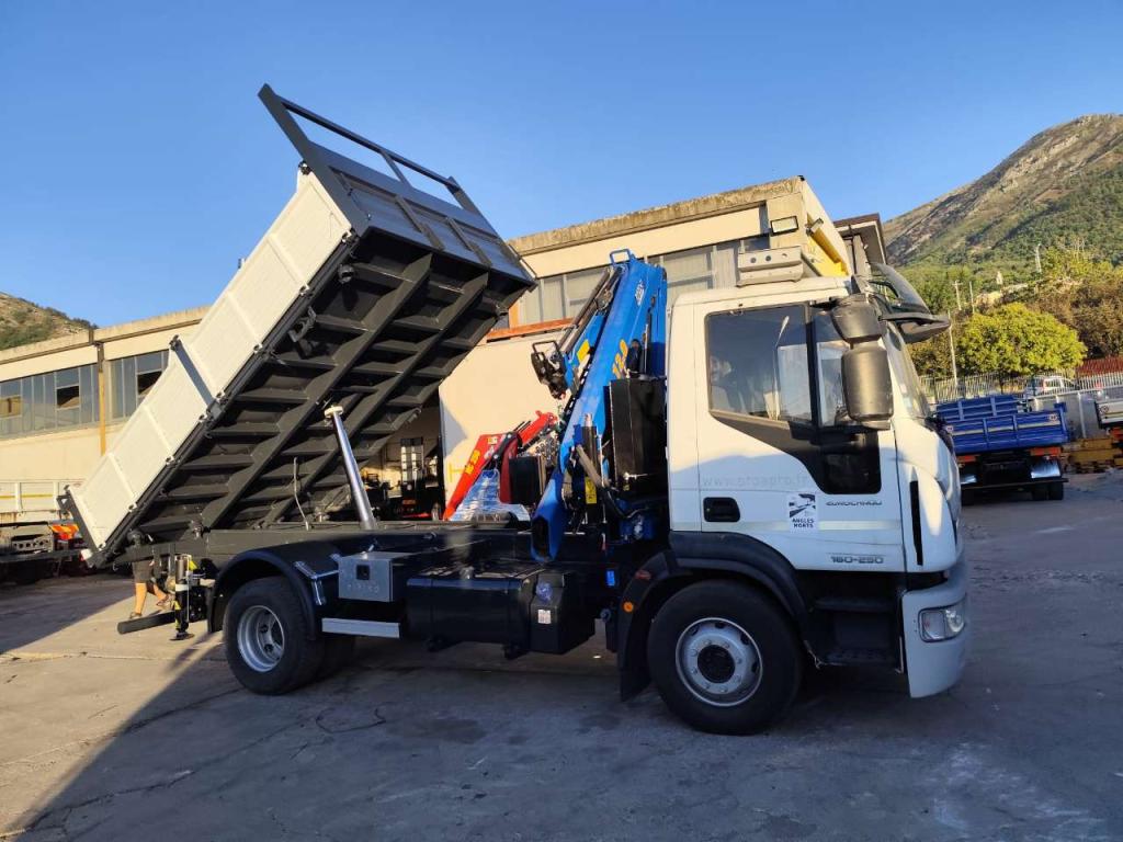 Iveco EUROCARGO 160-250 Photo 22