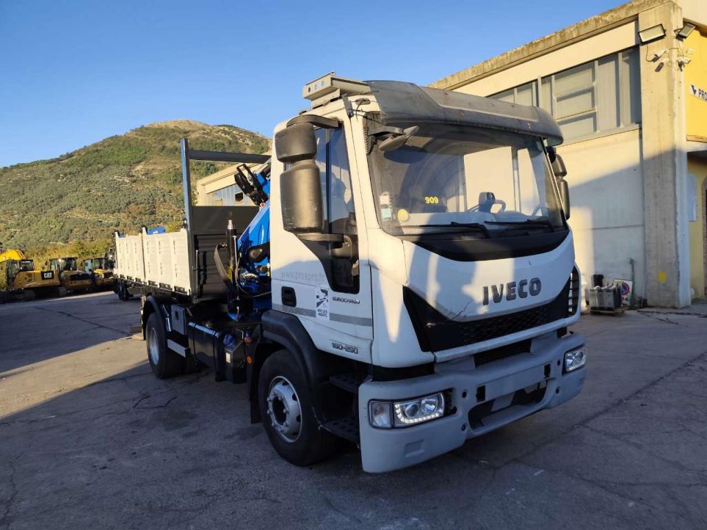 Iveco EUROCARGO 160-250 Photo 9