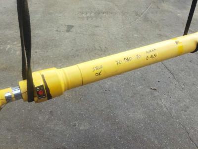 Arm cylinder (stick) for New Holland E 145 sold by PRV Ricambi Srl