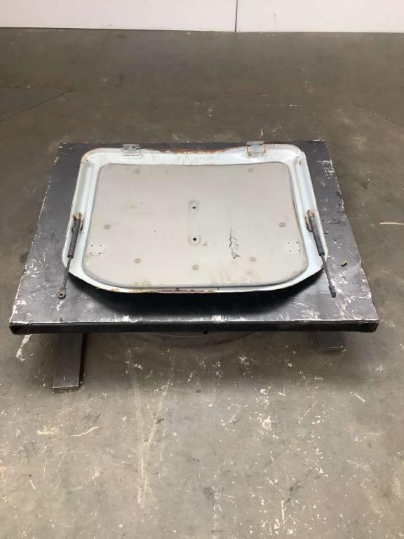 Hood and body panel for Fiat Hitachi FH 400 Photo 2