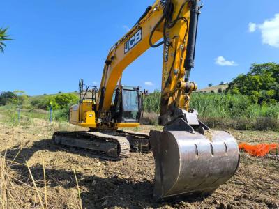 JCB JS220 sold by Piolanti srl