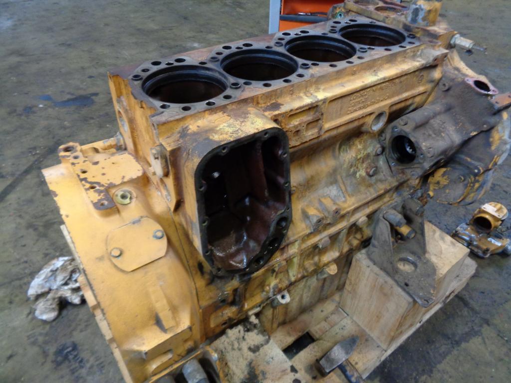 Cylinder block for Liebherr D 914 T Photo 2