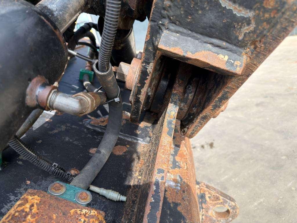 Engcon S70 Photo 10