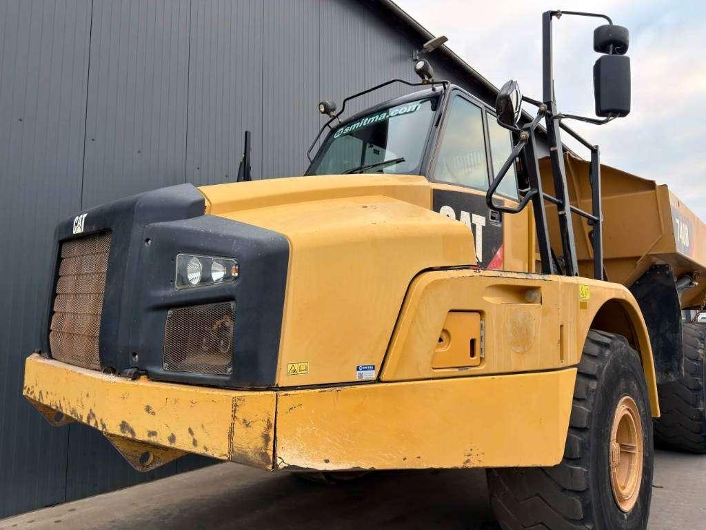 Caterpillar 740B Photo 16