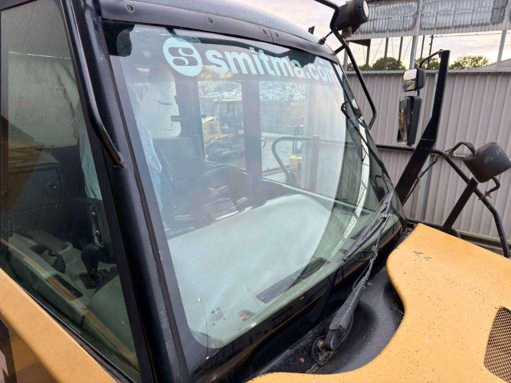 Caterpillar 740B Photo 26