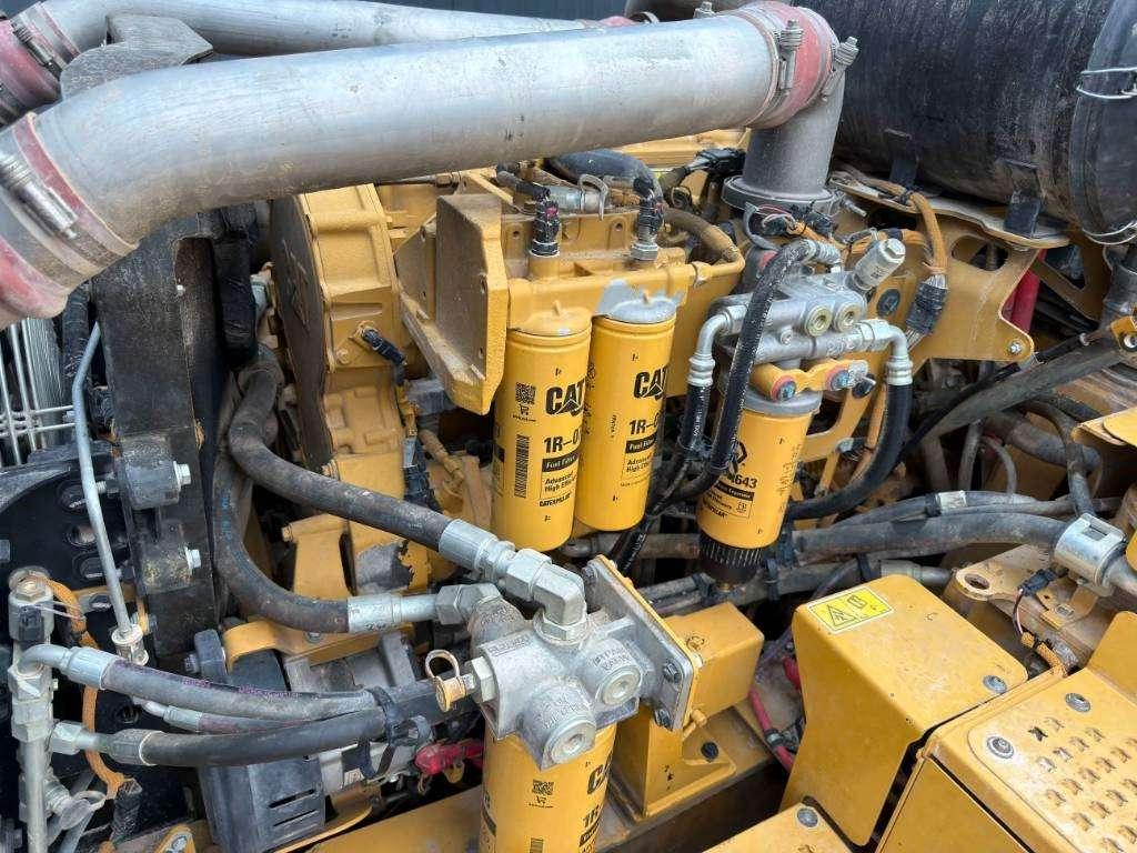Caterpillar 740B Photo 29