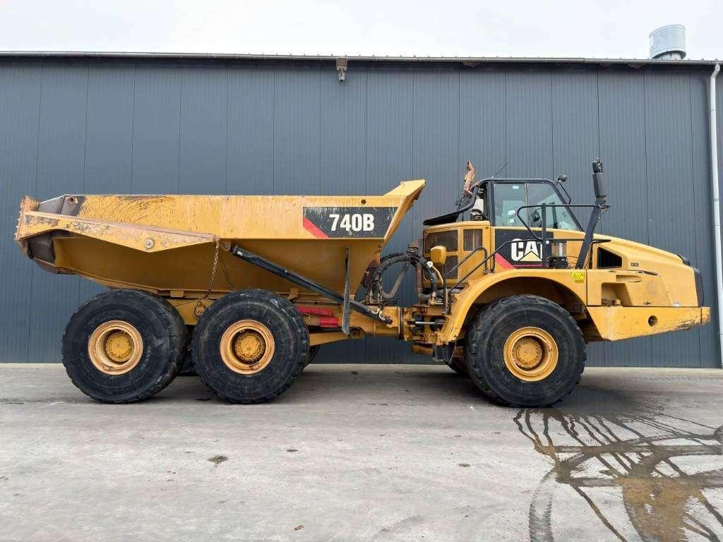 Caterpillar 740B Photo 7