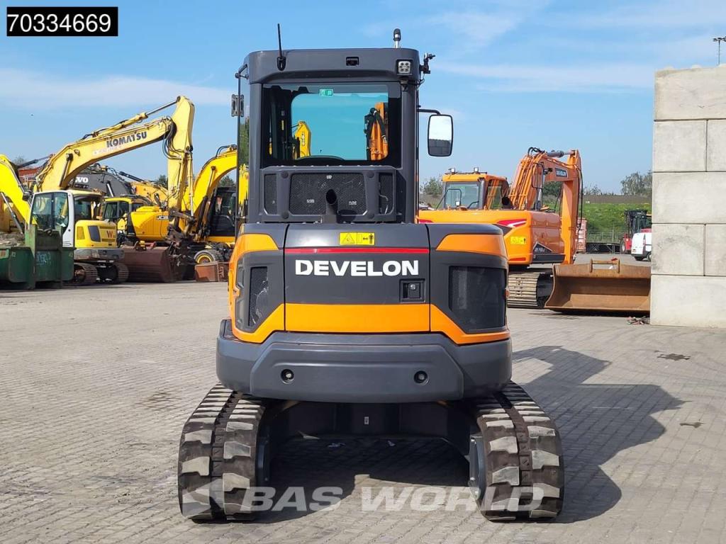Develon DX55 R-7 A/C Photo 7
