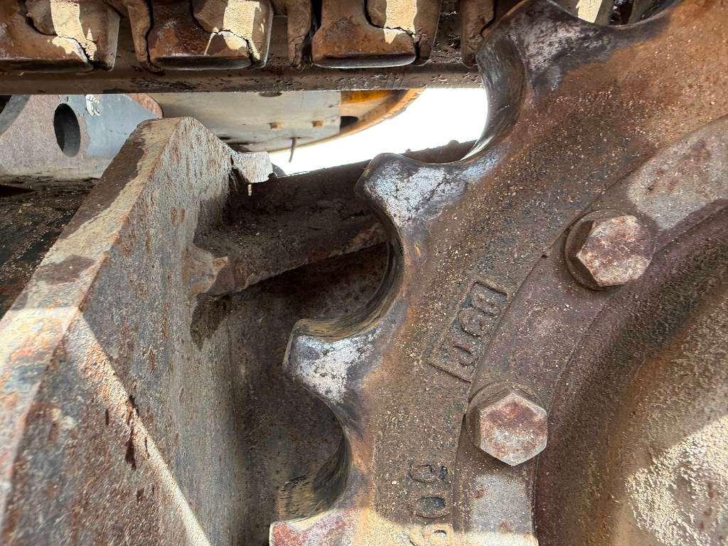 JCB 48Z-1 - Hammer Lines / Quick Coupler Photo 21