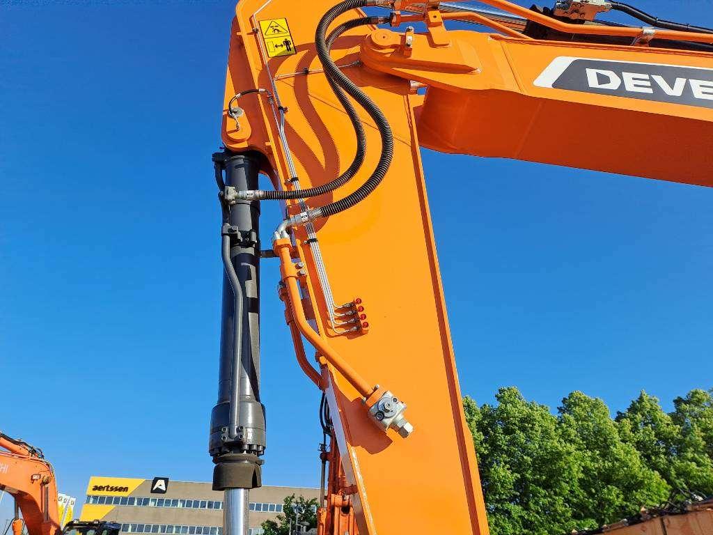 Doosan DX300LC-7M  (2 Units available) Photo 8