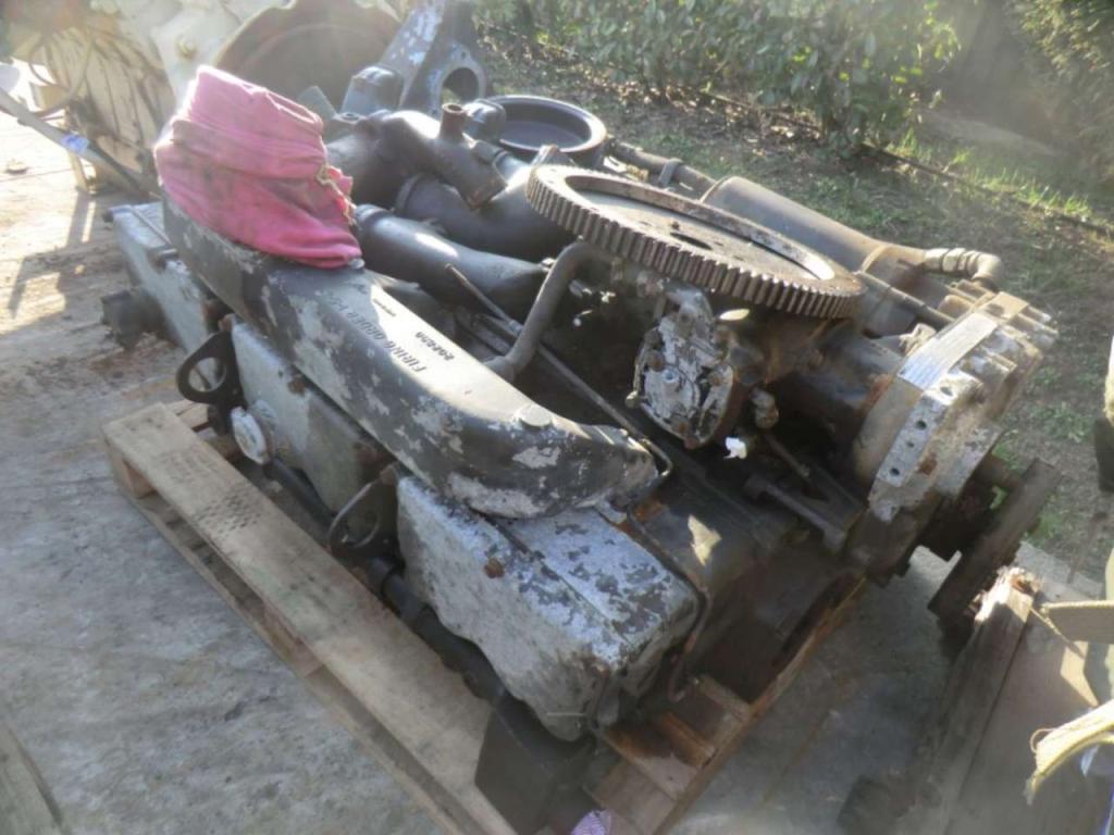 Internal combustion engine for Cummins NHG-250 Photo 1