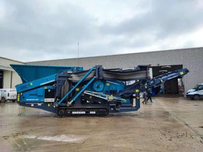 Powerscreen Warrior 800 sold by Impianti Industriali Srl