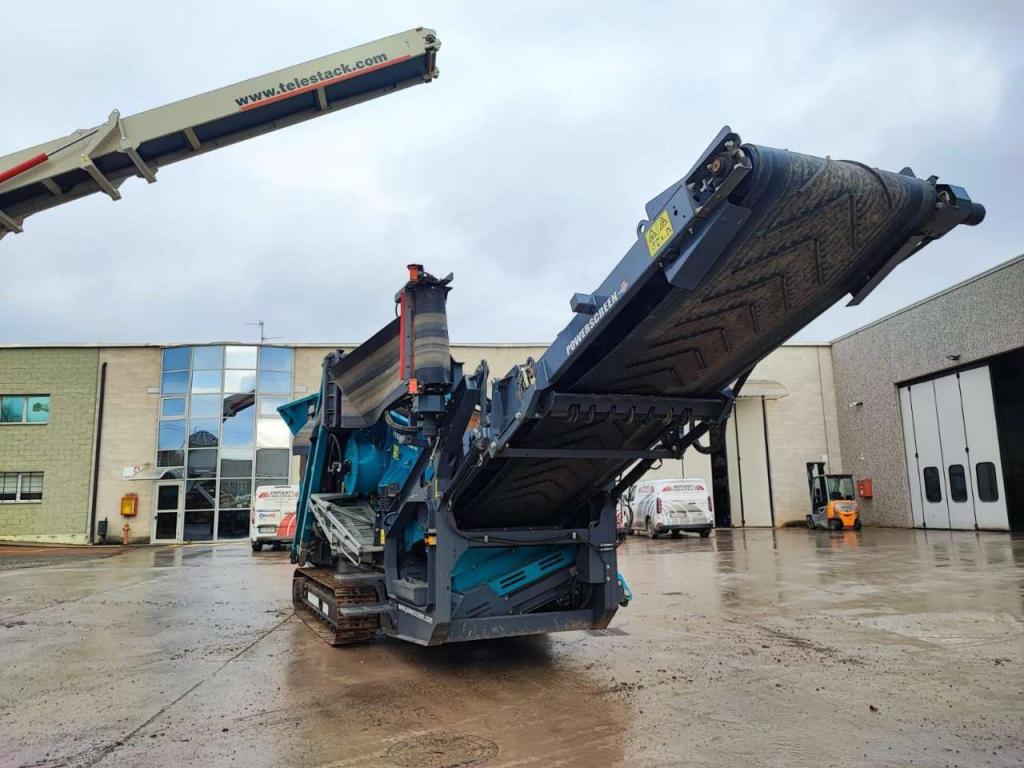 Powerscreen Warrior 800 Photo 6