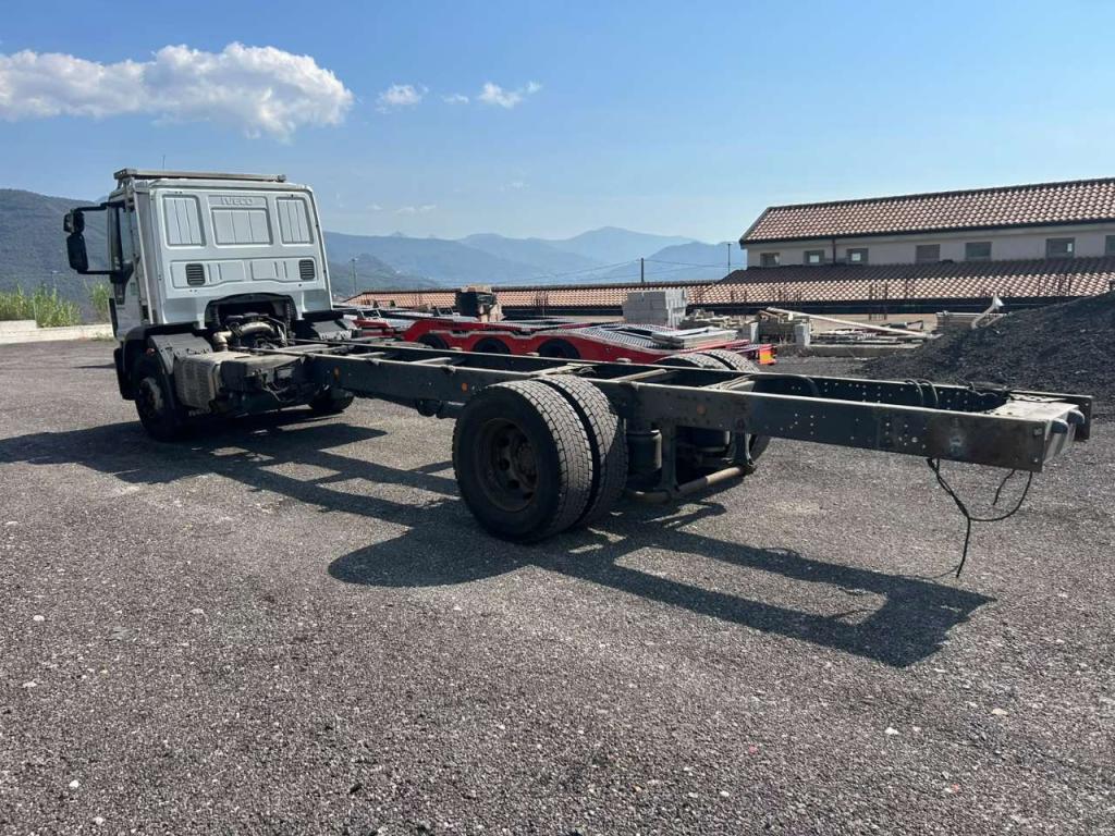 Iveco EUROCARGO CUBE 190-280L Photo 20
