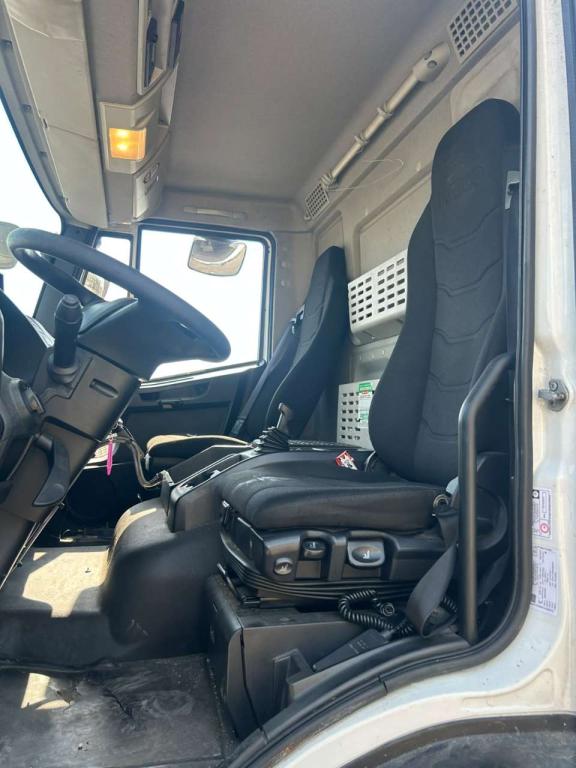 Iveco EUROCARGO CUBE 190-280L Photo 23
