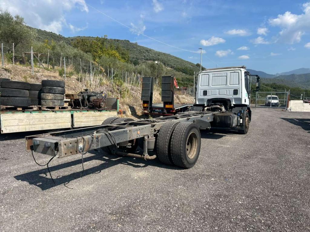 Iveco EUROCARGO CUBE 190-280L Photo 9