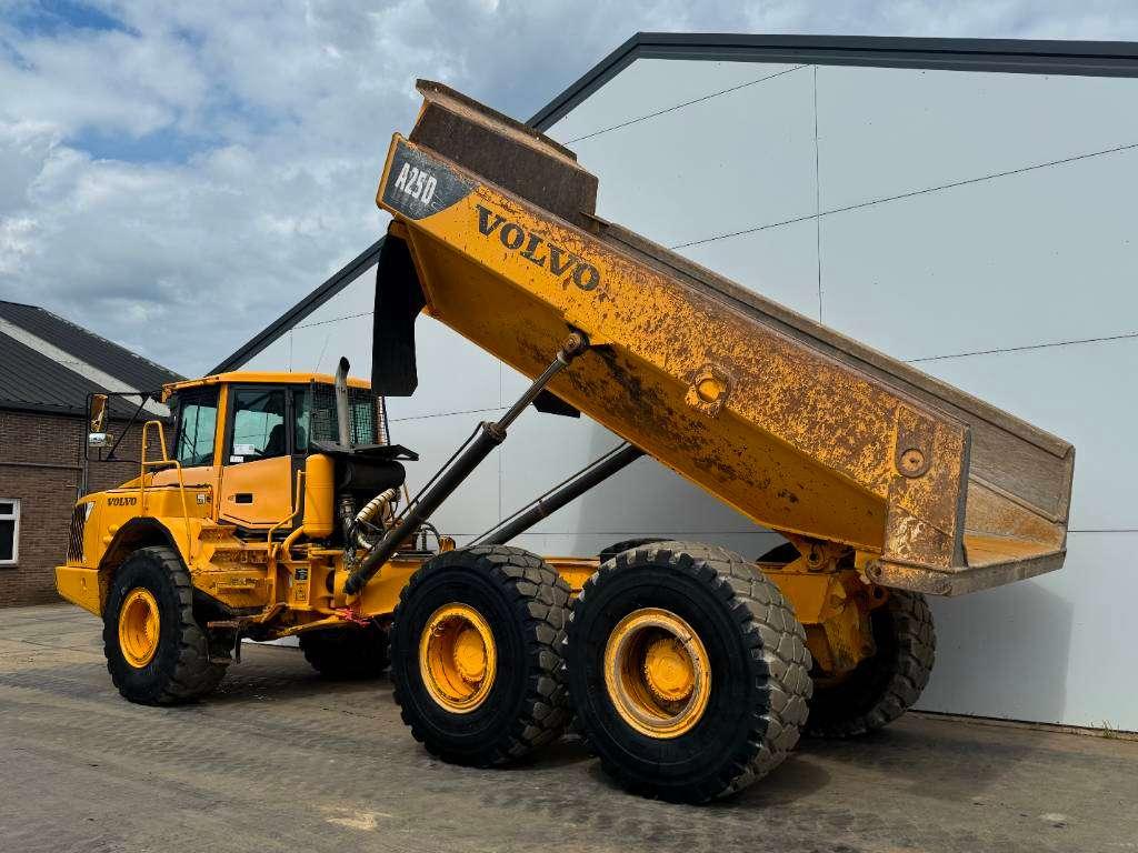 Volvo A25D - CE Certified / Heated Seat / Airco Photo 20