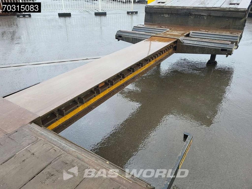 Faymonville F-S44-1ALN Extendable Ramps Steering Axle Photo 14
