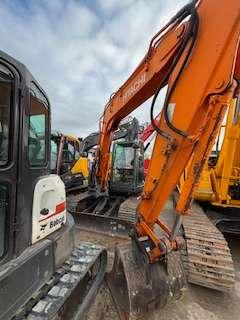 Hitachi ZX85 Photo 3