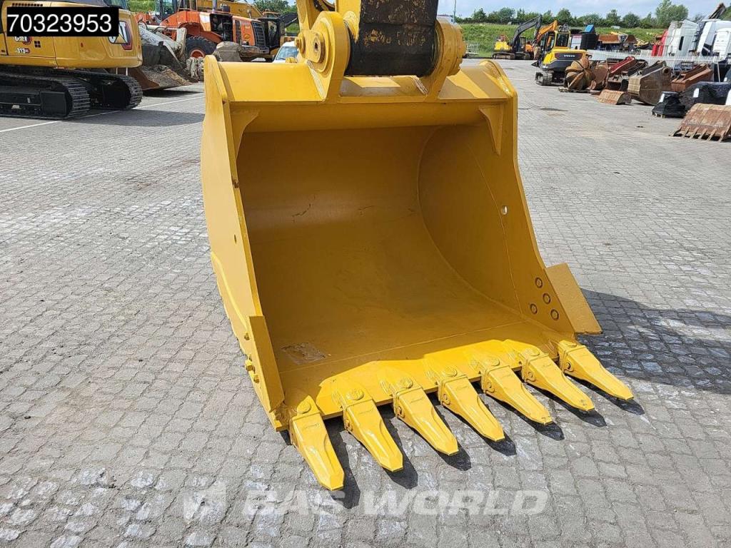 Caterpillar 352 F New Bucket Photo 15