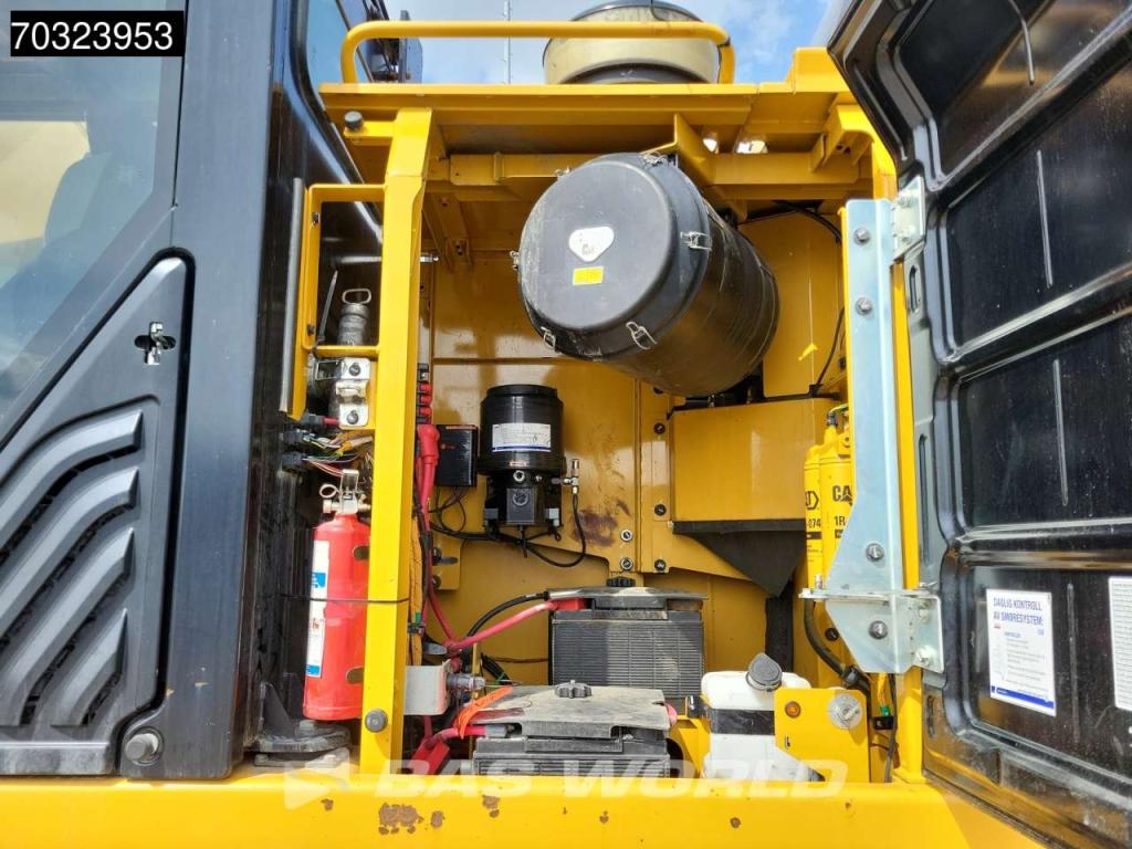 Caterpillar 352 F New Bucket Photo 27